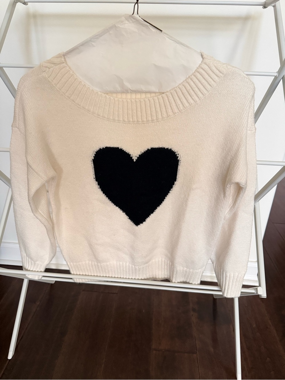 Abercrombie Kids Cream Heart Crewneck Sweater - Girl’s Knit Pullover Size 11/12